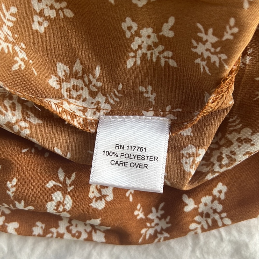 Speed Limit Ruched Floral Print Top - Picture 6 of 6